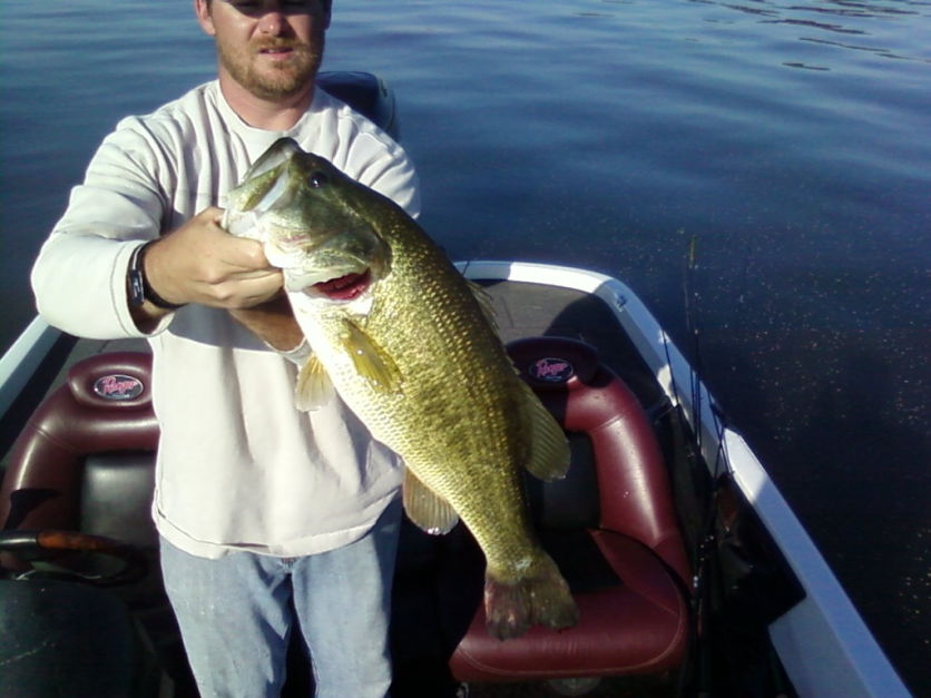 Shane Ellis Bass Fishing Guide Service Guntersville Alabama